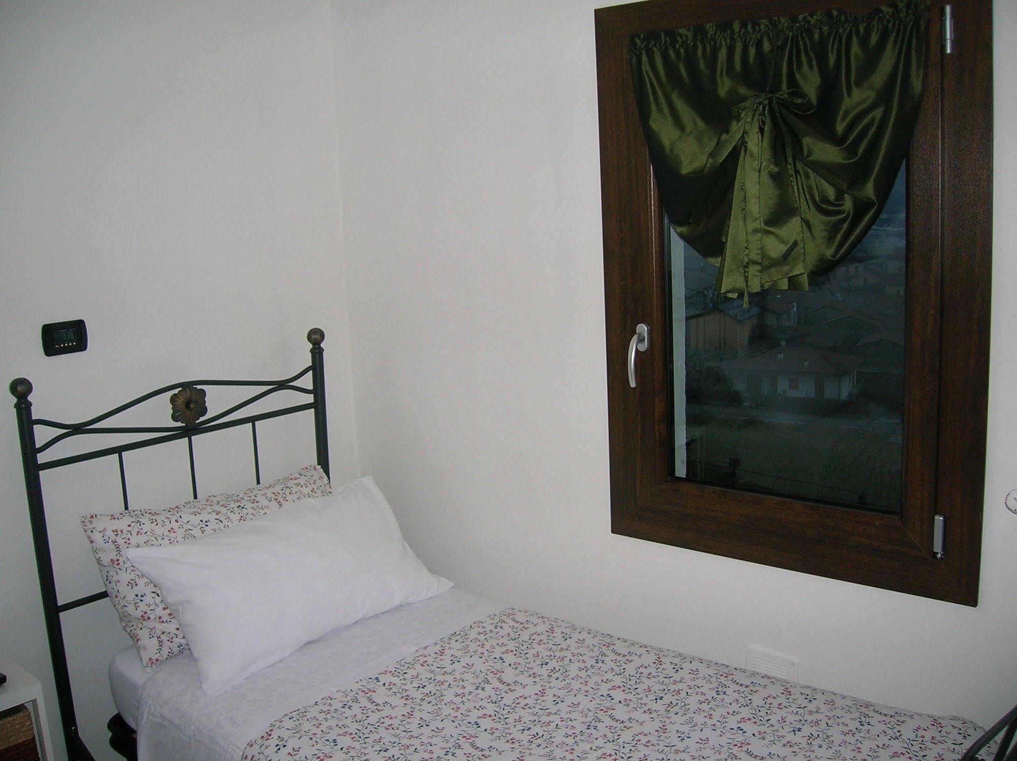 B&B Al Carotin Mantello Exterior photo
